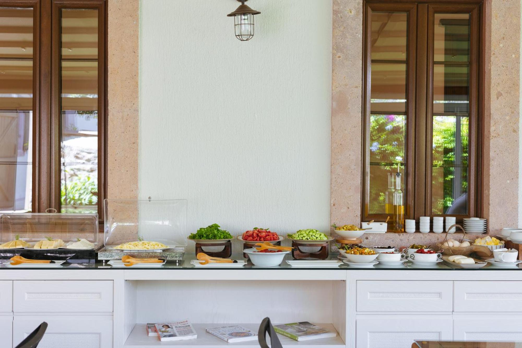 Elia Hotel Cunda By Ortunc Ayvalı Extérieur photo